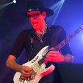 steve_vai