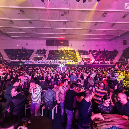 07-public-sala-polivalenta-bucuresti-01