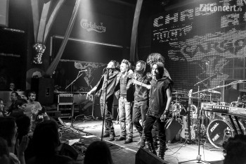 1-addiction-christmas-rock-silver-church-12