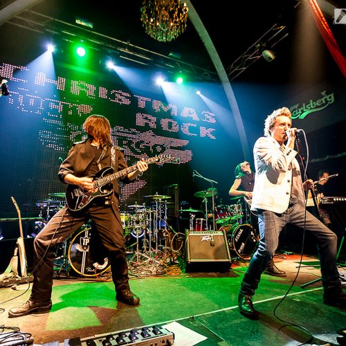1-addiction-christmas-rock-silver-church-13
