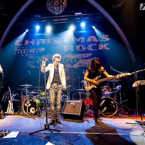 1-addiction-christmas-rock-silver-church-21