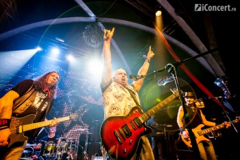 2-cargo-christmas-rock-silver-church-26