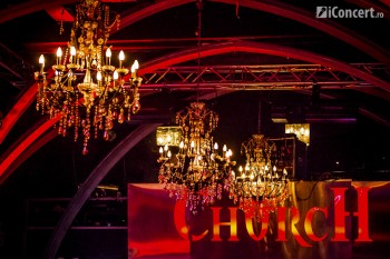 2-cargo-christmas-rock-silver-church-36