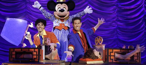 Mickey’s-Magic-Show