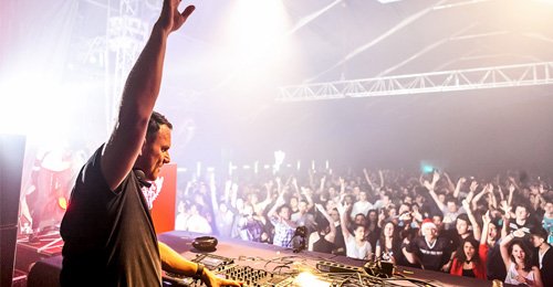 mark-knight-arenele-romane-bucuresti