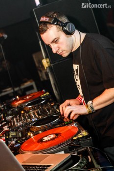 pendulum-dj-set-arenele-romane-bucuresti-15