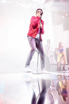 stefan-banica-noapte-craciun-2012-sala-palatului-045