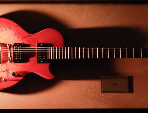 slash-warm-up-party-hard-rock-cafe-01