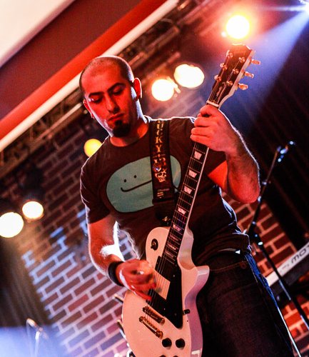 slash-warm-up-party-hard-rock-cafe-04
