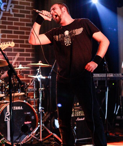 slash-warm-up-party-hard-rock-cafe-07