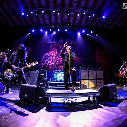 1-slash-bucharest-sala-palatului-paul-02