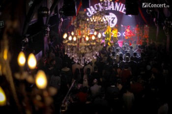 1-dubioza-kolecktiv-bucharest-the-silver-church-01