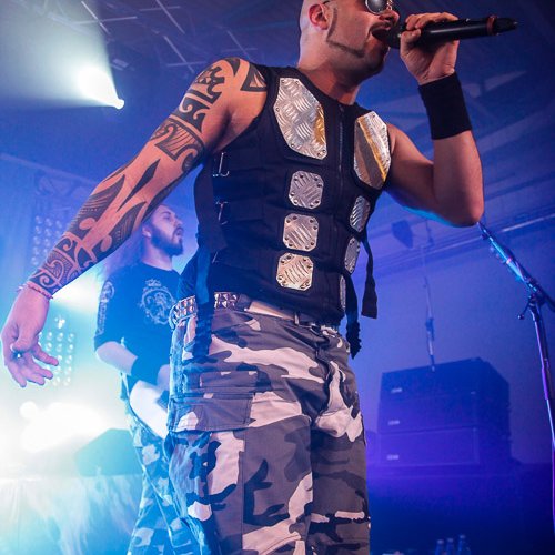 1-sabaton-turbohalle-bucharest-02