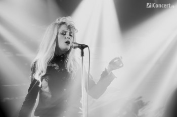 1-the-asteroids-galaxy-tour-fratelli-bucuresti-06