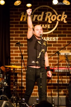 bere-gratis-hard-rock-cafe-bucuresti-01