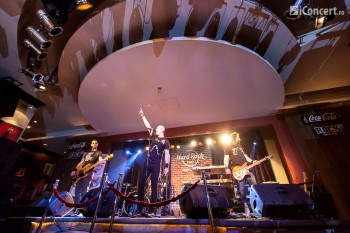 bere-gratis-hard-rock-cafe-bucuresti-20