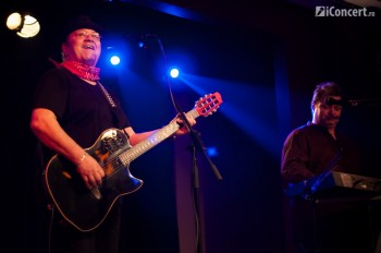 mircea-baniciu-hard-rock-cafe-19