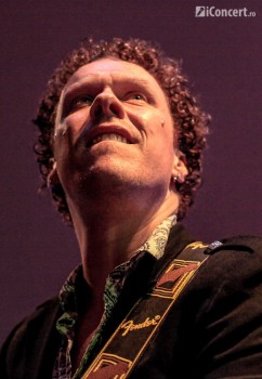 anathema-acustic-hard-rock-cafe-bucuresti-06