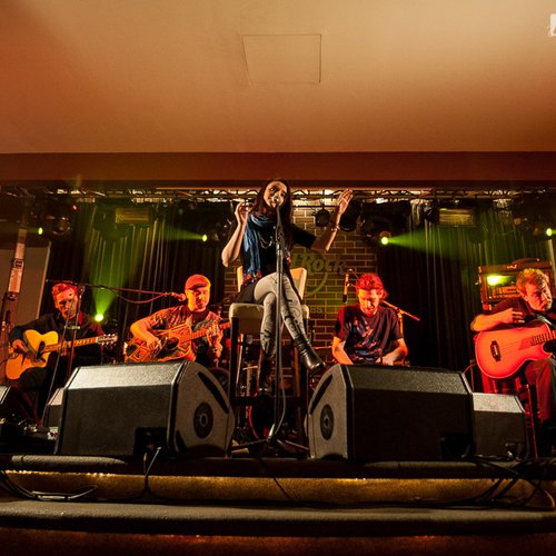 cuibul-hard-rock-cafe-bucuresti-02