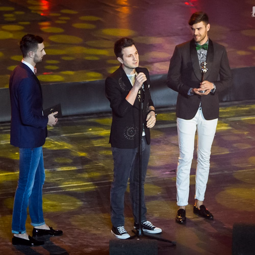 gala-on-air-music-awards-2013-14