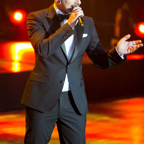gala-on-air-music-awards-2013-30