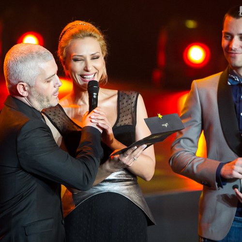 gala-on-air-music-awards-2013-33