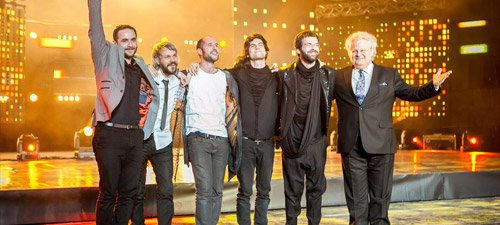 gala-premiere-on-air-music-awards-2013