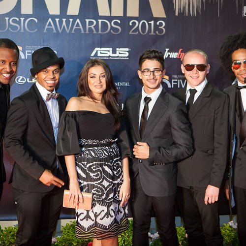 on-air-music-awards-2013-red-carpet-40