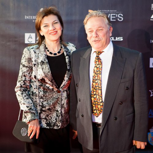 on-air-music-awards-2013-red-carpet-44