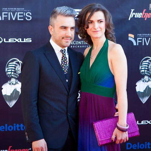 on-air-music-awards-2013-red-carpet-50