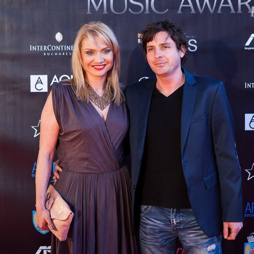 on-air-music-awards-2013-red-carpet-61