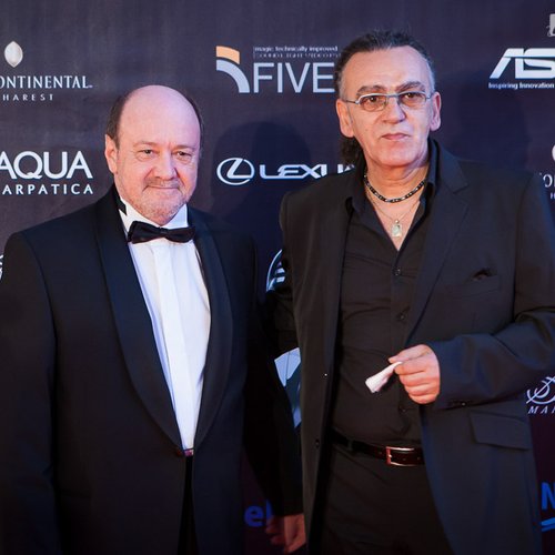 on-air-music-awards-2013-red-carpet-63