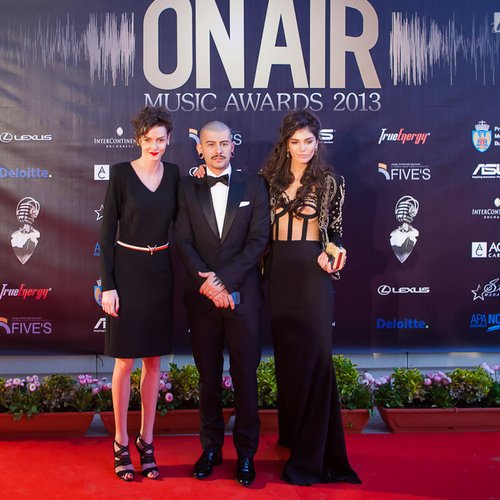 on-air-music-awards-2013-red-carpet-65