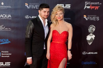 on-air-music-awards-2013-red-carpet-78