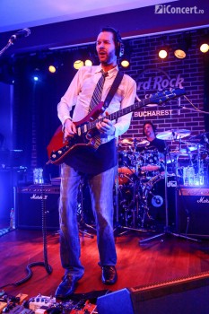 paul-gilbert-hard-rock-cafe-bucharest-11