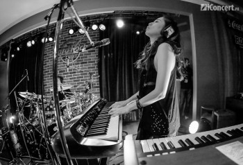 paul-gilbert-hard-rock-cafe-bucharest-16