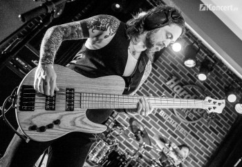 paul-gilbert-hard-rock-cafe-bucharest-17