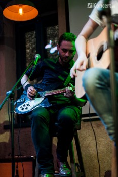 the-mono-jacks-guerrilive-acoustic-session-22