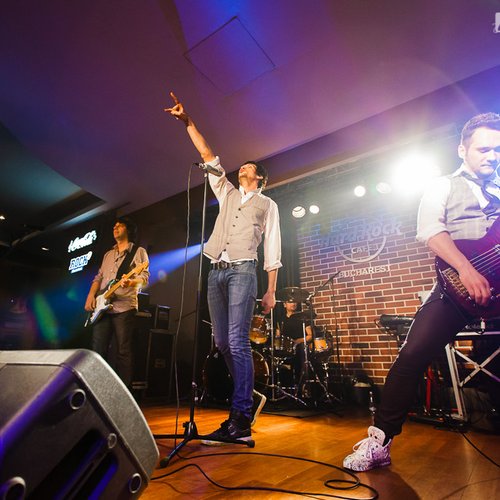 vama-hard-rock-cafe-bucharest-4-aprilie-2013-04