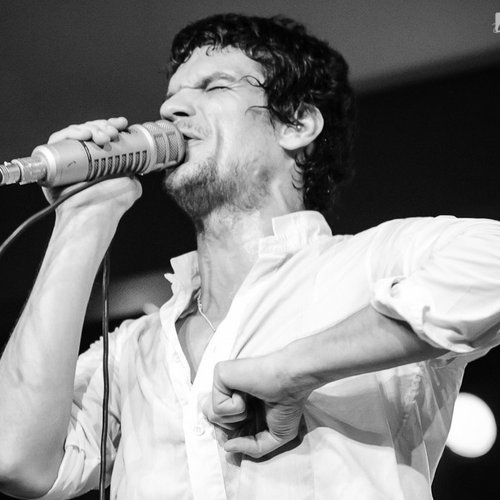 vama-hard-rock-cafe-bucharest-4-aprilie-2013-13