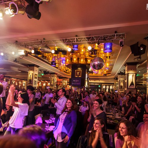 vama-hard-rock-cafe-bucharest-4-aprilie-2013-33