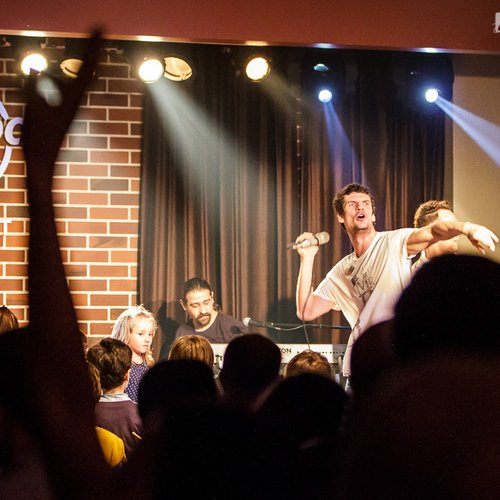 vama-hard-rock-cafe-bucharest-4-aprilie-2013-40