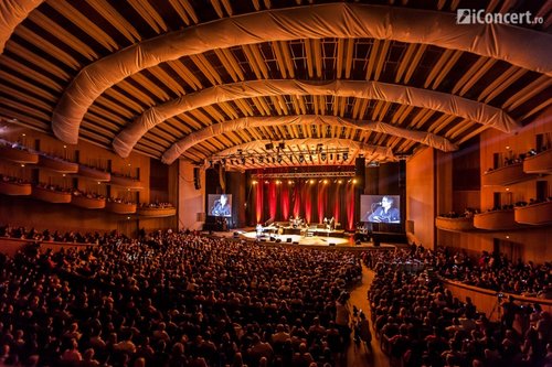 Sala Palatului a fost plină la concertul lui Michael Bolton