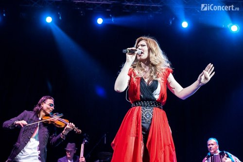 Diana Matei & Taraful Cleante în deschiderea serii
