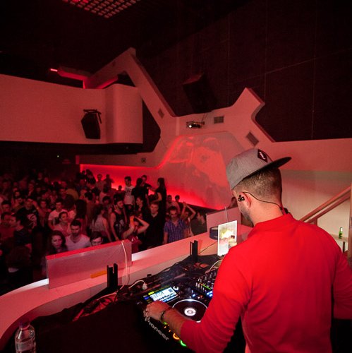 2-aeroplane-studio-martin-bucuresti-04