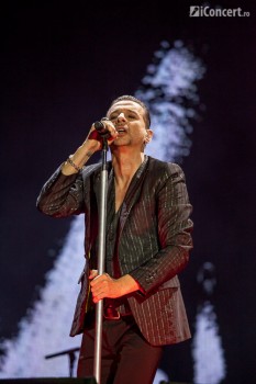 depeche-mode-bucharest-national-arena-09