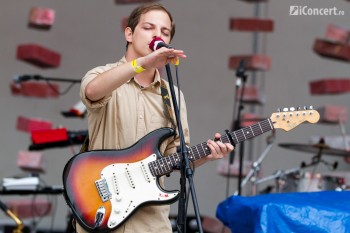 robin-and-the-backstabbers-herastrau-bucuresti-01