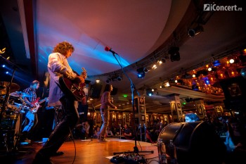 sarmalele-reci-hard-rock-cafe-bucuresti-20-ani-03