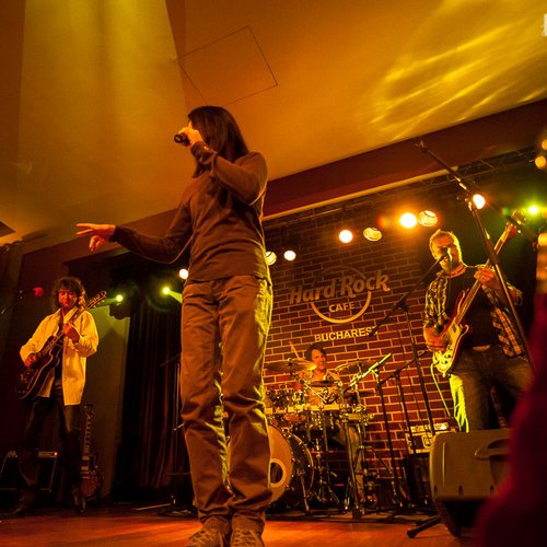 sarmalele-reci-hard-rock-cafe-bucuresti-20-ani-04