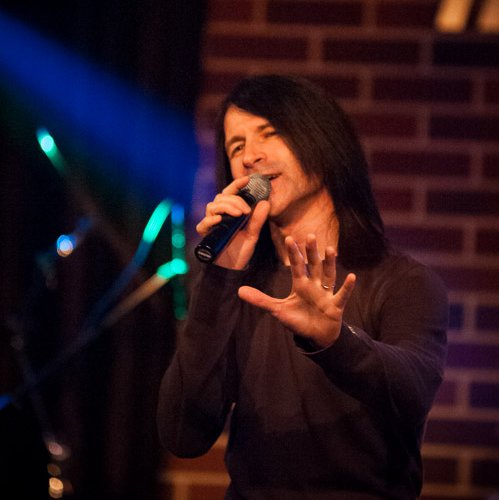 sarmalele-reci-hard-rock-cafe-bucuresti-20-ani-20